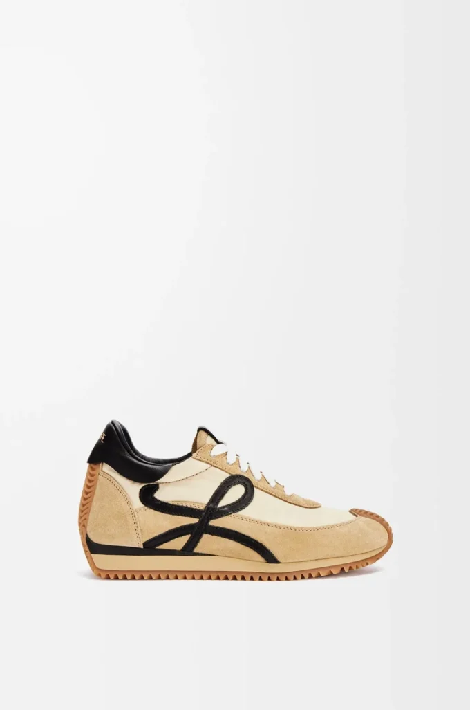 Flow Runner i nylon och mocka Guld/Svart Flow Runner i nylon och mocka Guld/Svart