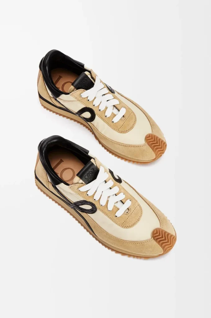 Flow Runner i nylon och mocka Guld/Svart Flow Runner i nylon och mocka Guld/Svart