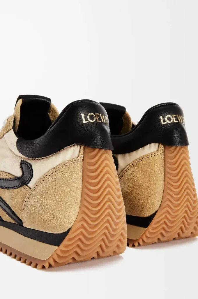 Flow Runner i nylon och mocka Guld/Svart Flow Runner i nylon och mocka Guld/Svart