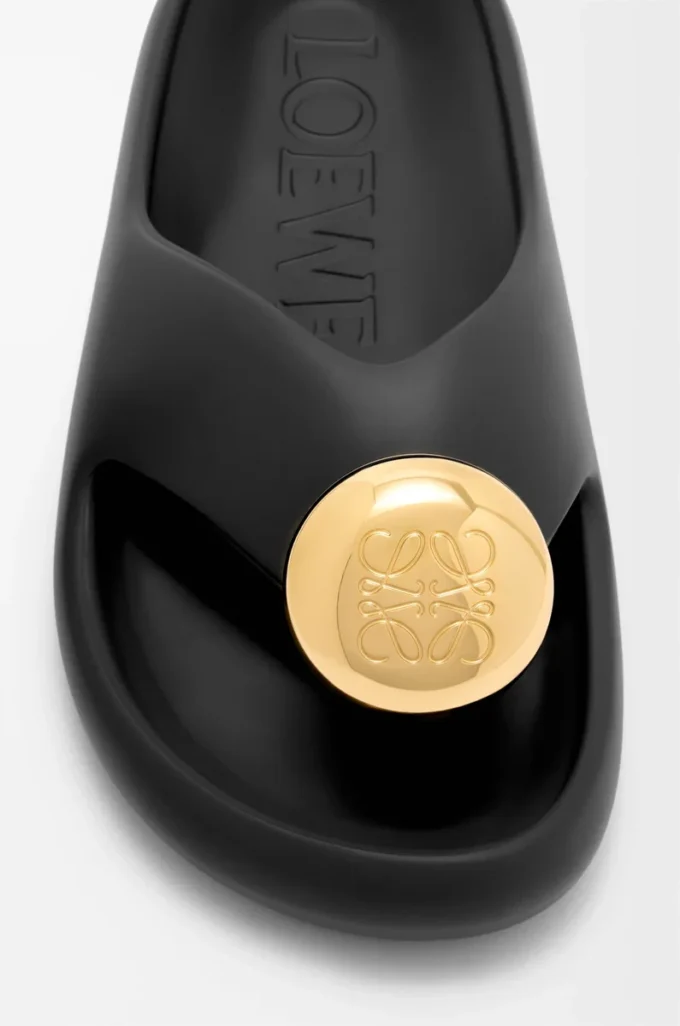 Foam Pebble sandal Svart/Guld