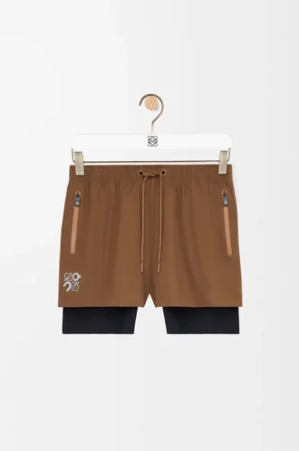 Funktionsshorts i teknisk skalväv Toffee