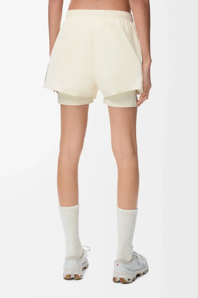Funktionsshorts i tekniskt skal Ivory Funktionsshorts i tekniskt skal Ivory