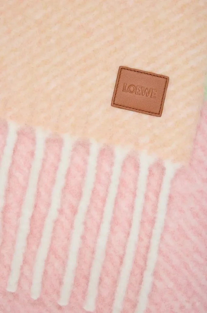 Halsduk i alpacka- och ullblandning Persika/Matcha/Rosa Halsduk i alpacka- och ullblandning Persika/Matcha/Rosa