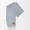 Halsduk i mohair och ull Ljusgrå Halsduk i mohair och ull Ljusgrå