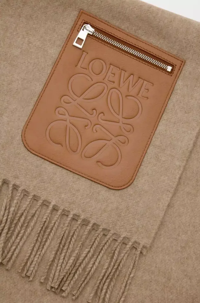 Halsduk i ull och kashmir Beige Halsduk i ull och kashmir Beige