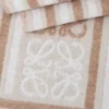 Halsduk i ull och kashmir Ljusbeige Halsduk i ull och kashmir Ljusbeige