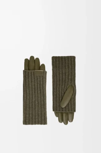 Handskar i kashmir och nappalammskinn Mörk khaki