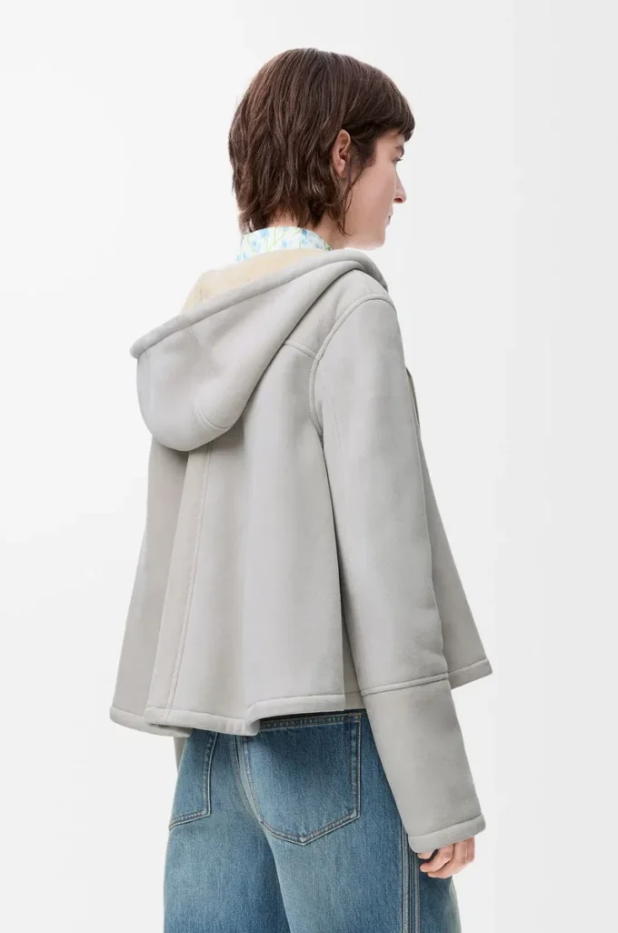 Huvtröja i shearling, ljusgrå melange Huvtröja i shearling, ljusgrå melange