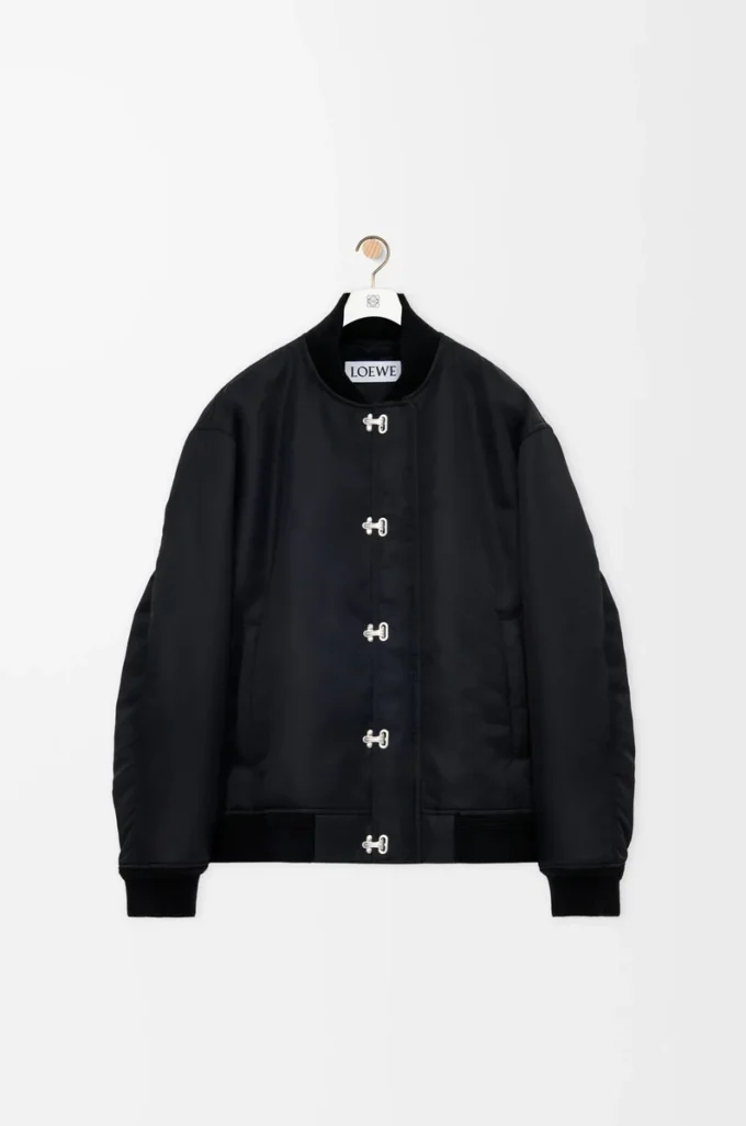 Jacka i nylon Svart Jacka i nylon Svart
