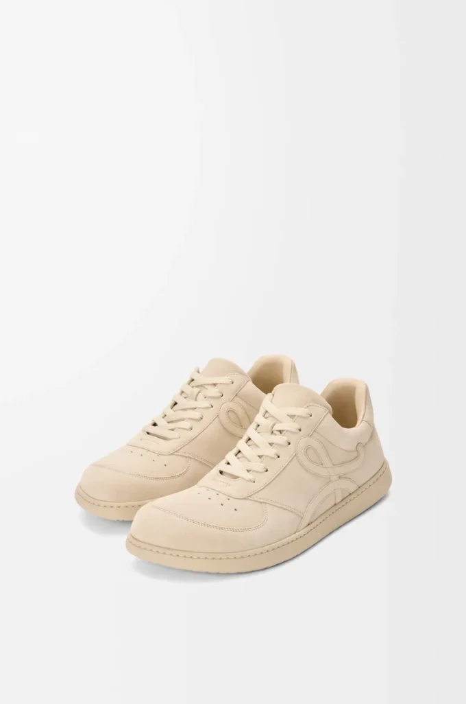 Jambo-sneakers i mocka av kalvskinn Havremjölk Jambo-sneakers i mocka av kalvskinn Havremjölk