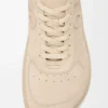 Jambo-sneakers i mocka av kalvskinn Oat Milk Jambo-sneakers i mocka av kalvskinn Oat Milk