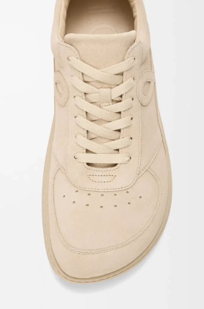 Jambo-sneakers i mocka av kalvskinn Oat Milk Jambo-sneakers i mocka av kalvskinn Oat Milk