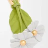 Kamomillblomscharm i klassiskt kalvskinn Vit/Grön Kamomillblomscharm i klassiskt kalvskinn Vit/Grön