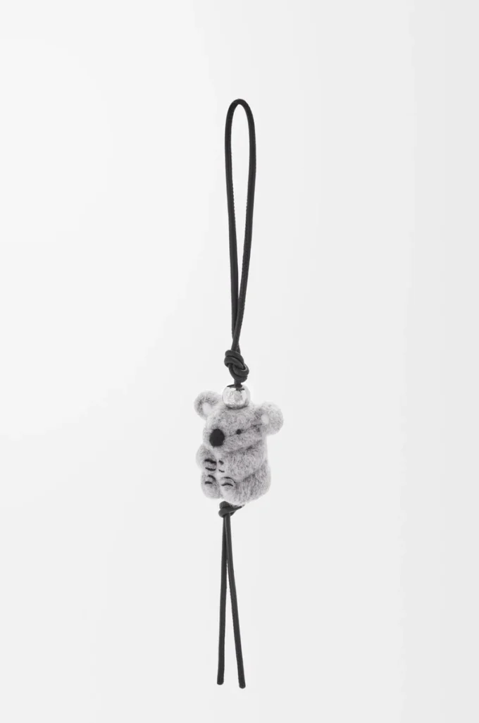 Koala-berlock i filt och kalvskinn, ljusgrå/svart