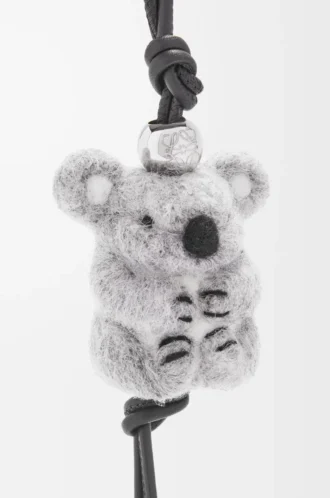 Koala-berlock i filt och kalvskinn, ljusgrå/svart Koala-berlock i filt och kalvskinn, ljusgrå/svart