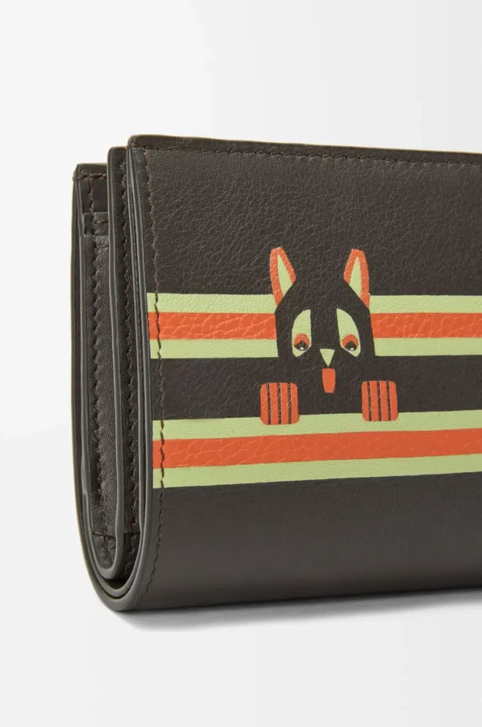 Kompakt plånbok Futurist Cat i klassiskt kalvskinn, mörk taupe/orange