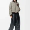 Kort jacka i tekniskt tyg Medium Grey Kort jacka i tekniskt tyg Medium Grey