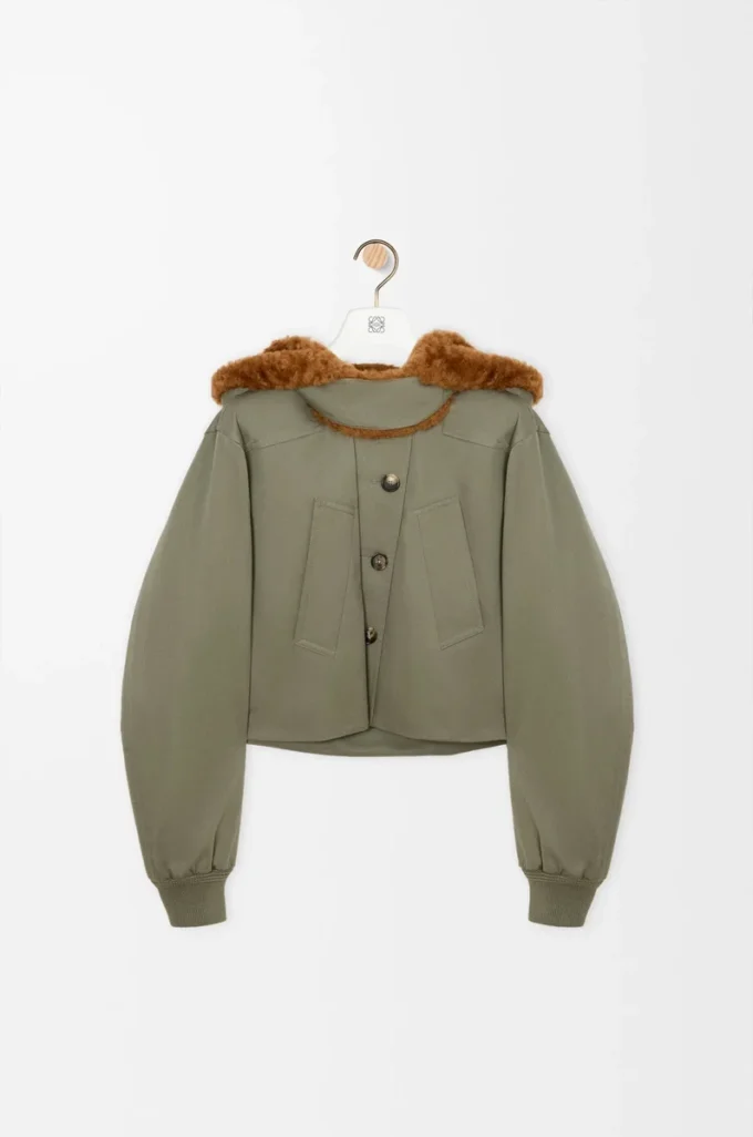 Kort parkas i bomull Khaki Green Kort parkas i bomull Khaki Green