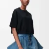 Kort T-shirt i bomull Svart Kort T-shirt i bomull Svart