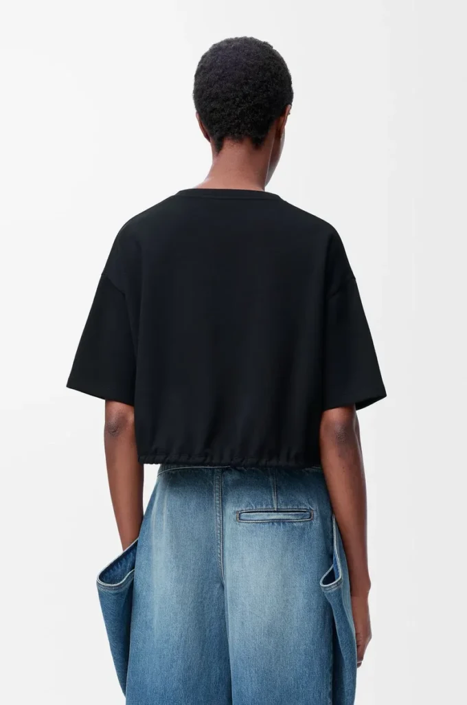 Kort T-shirt i bomull Svart Kort T-shirt i bomull Svart