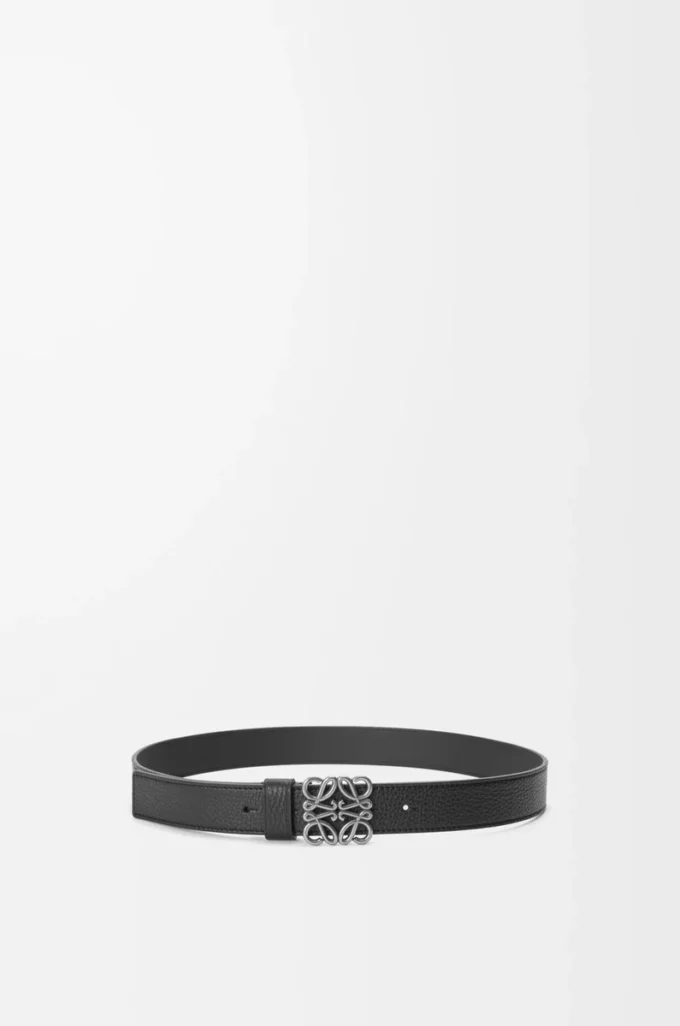 Kraftigt Anagram-bälte i mjukt kornat kalvskinn Svart/Vintage Palladium