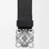 Kraftigt Anagram-bälte i mjukt kornat kalvskinn Svart/Vintage Palladium