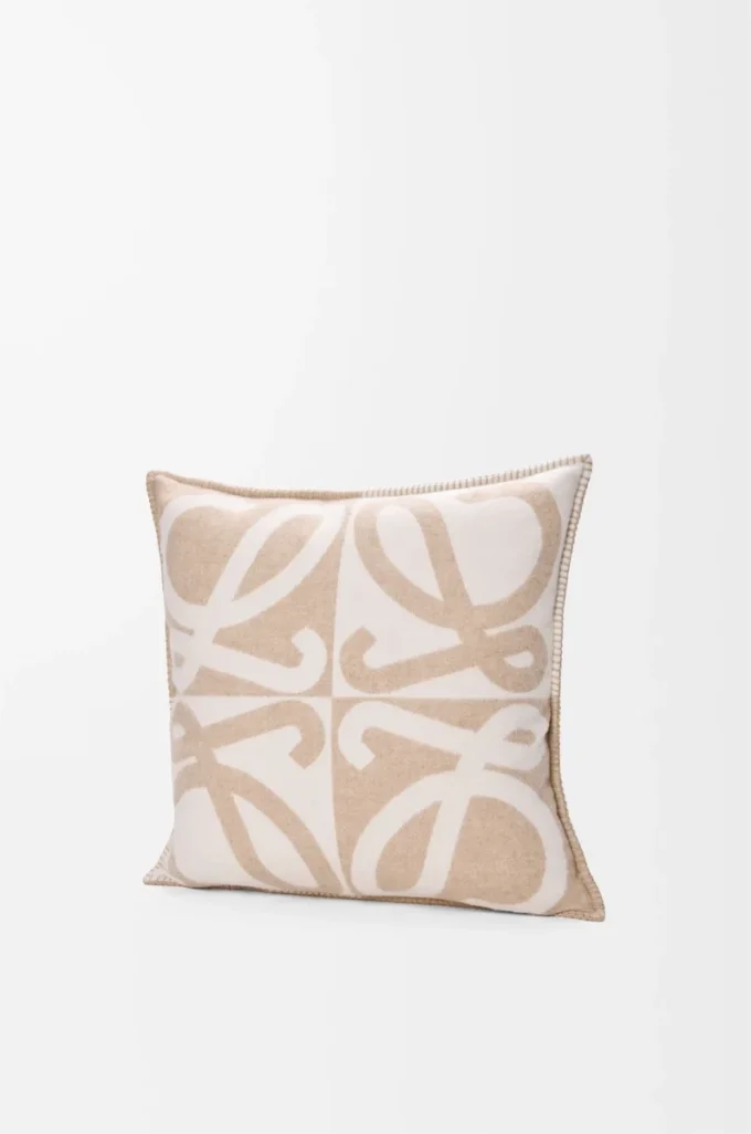 Kudde i ull och kashmir Beige/Ecru Kudde i ull och kashmir Beige/Ecru