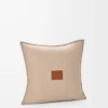 Kudde i ull och kashmir Beige/Ecru Kudde i ull och kashmir Beige/Ecru
