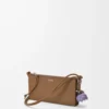 Liten blommig charm i kalvskinn Mauve Liten blommig charm i kalvskinn Mauve