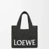 Liten LOEWE Font-väska i raffia Svart