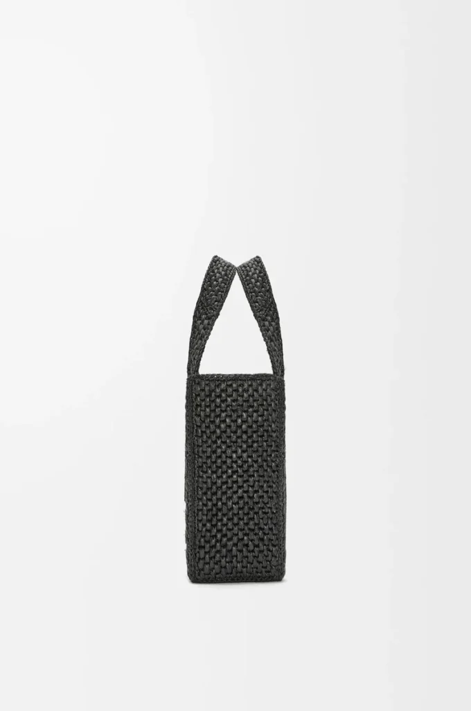 Liten LOEWE Font-väska i raffia Svart