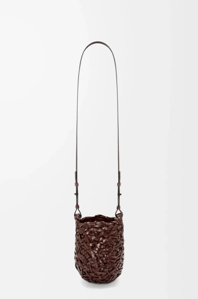 Liten Nest Basket-väska i kalvskinn Chestnut