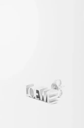 LOEWE Grafisk enkelörhänge i sterlingsilver Silver