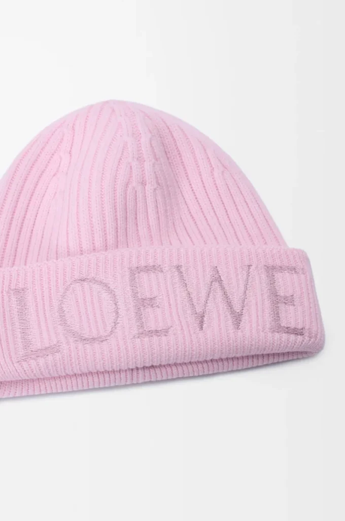 LOEWE-mössa i ull, ljusrosa LOEWE-mössa i ull, ljusrosa