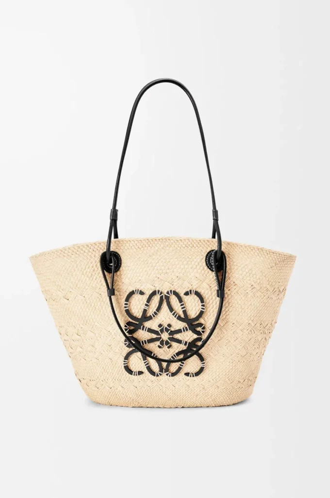 Medium Anagram Basket-väska i iracapalm och kalvskinn Natur/Svart Medium Anagram Basket-väska i iracapalm och kalvskinn Natur/Svart