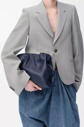 Medium Flamenco-clutch i nappa kalvskinn Abyss Blue