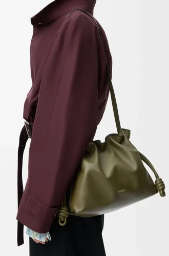 Medium Flamenco-clutch i nappa kalvskinn Dark Khaki