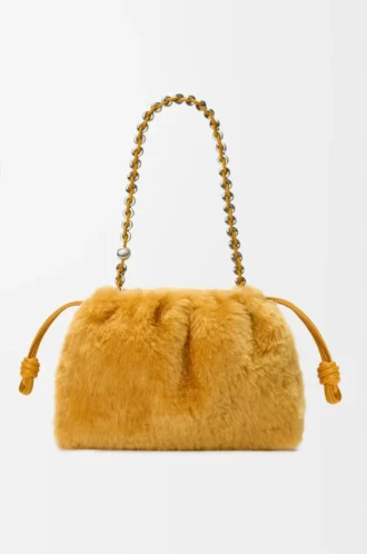 Medium Flamenco-handväska i shearling Gula