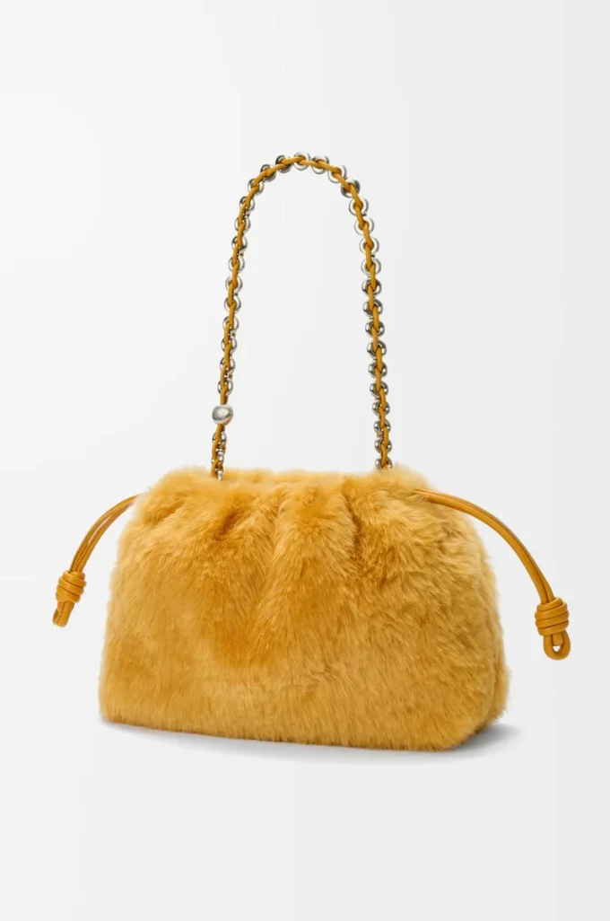 Medium Flamenco-handväska i shearling Gula Medium Flamenco-handväska i shearling Gula