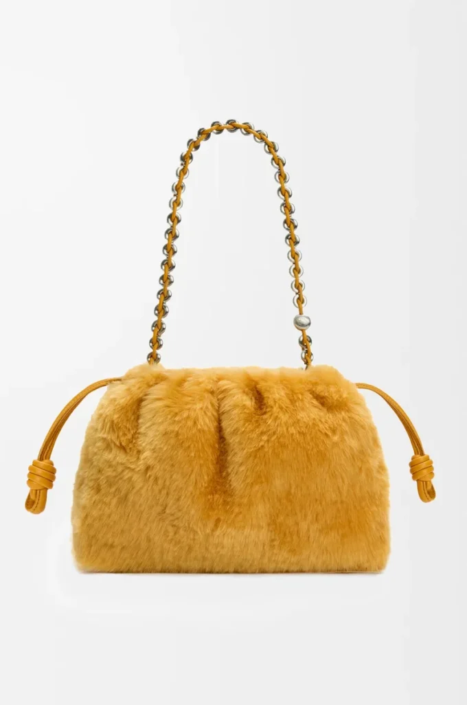 Medium Flamenco-handväska i shearling Gula Medium Flamenco-handväska i shearling Gula