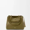 Medium Madrid-väska i mjukt kalvskinn Olive Medium Madrid-väska i mjukt kalvskinn Olive