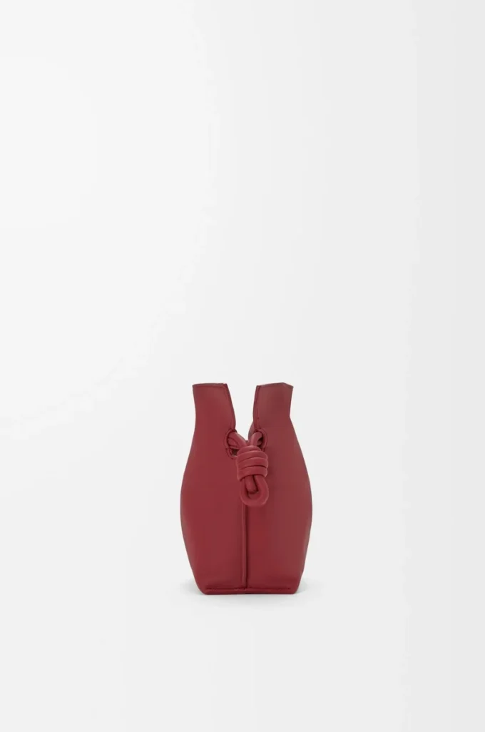 Mini Flamenco-clutch i nappa-kalvskinn Burnt Red Mini Flamenco-clutch i nappa-kalvskinn Burnt Red