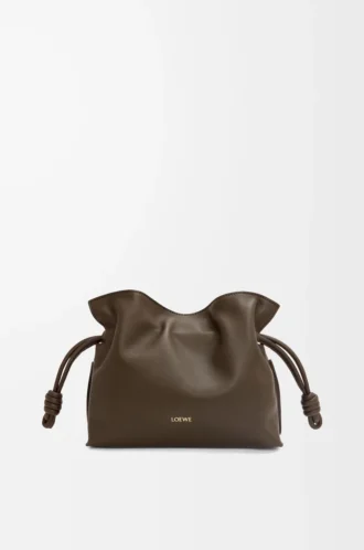 Mini Flamenco-clutch i nappa kalvskinn Chocolate