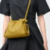 Mini Flamenco-clutch i nappa kalvskinn Ginger Mini Flamenco-clutch i nappa kalvskinn Ginger
