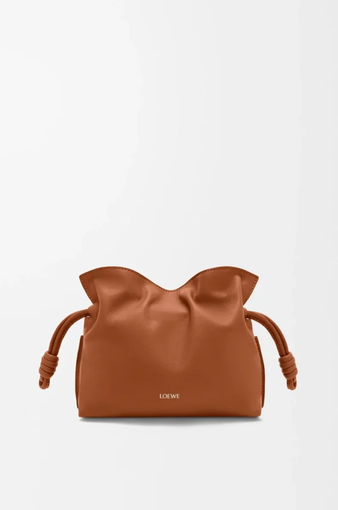Mini Flamenco-clutch i nappa kalvskinn Squirrel