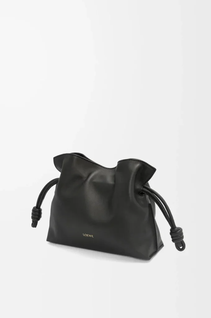 Mini Flamenco-clutch i nappa kalvskinn Svart Mini Flamenco-clutch i nappa kalvskinn Svart