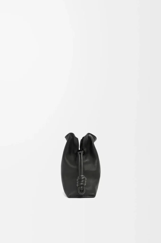 Mini Flamenco-clutch i nappa kalvskinn Svart Mini Flamenco-clutch i nappa kalvskinn Svart
