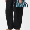 Mini Flamenco-clutch i nappa-lammskinn Dark Ink/Sky Blue Mini Flamenco-clutch i nappa-lammskinn Dark Ink/Sky Blue
