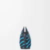 Mini Flamenco-clutch i nappa-lammskinn Dark Ink/Sky Blue Mini Flamenco-clutch i nappa-lammskinn Dark Ink/Sky Blue