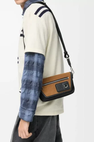 Mini Flex-messenger i canvas och mocka Svart/Mörk guld